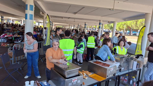 Une première réussie pour le vide-grenier du HRN